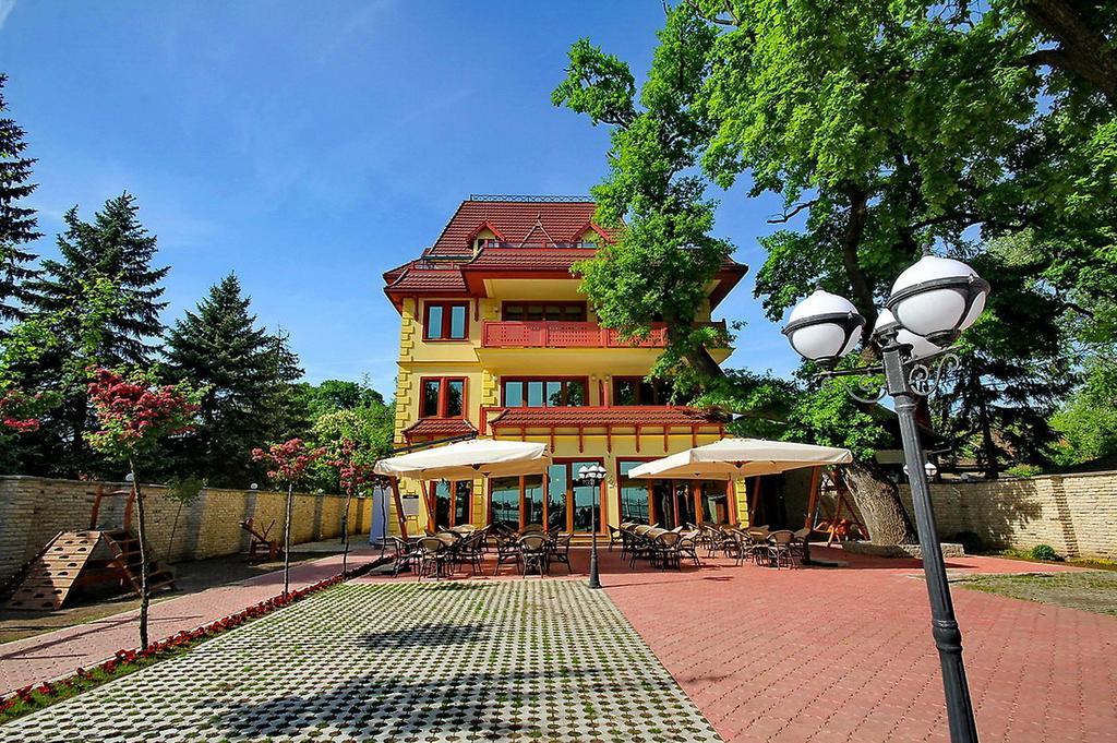 Vila Palic Hotel Luaran gambar