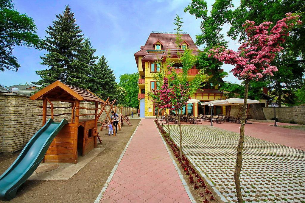 Vila Palic Hotel Luaran gambar