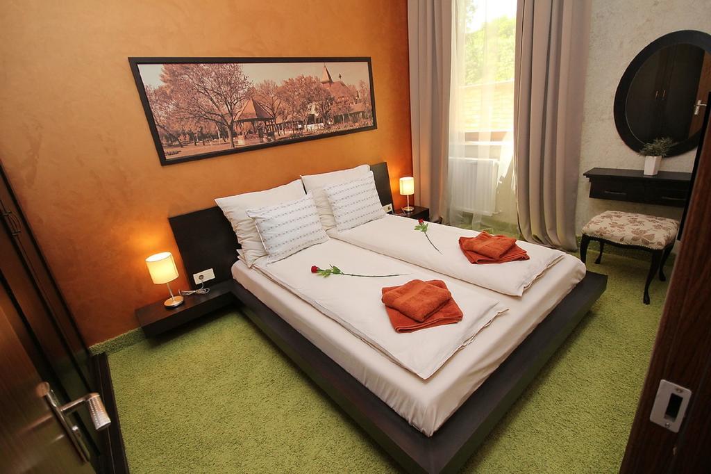 Vila Palic Hotel Luaran gambar