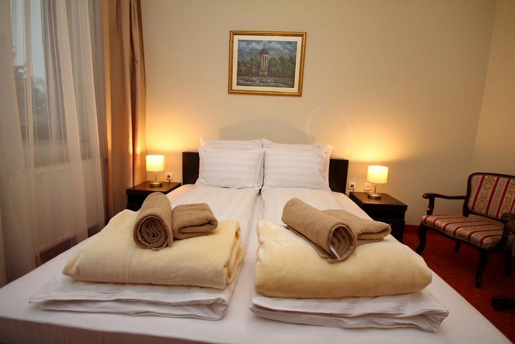 Vila Palic Hotel Luaran gambar