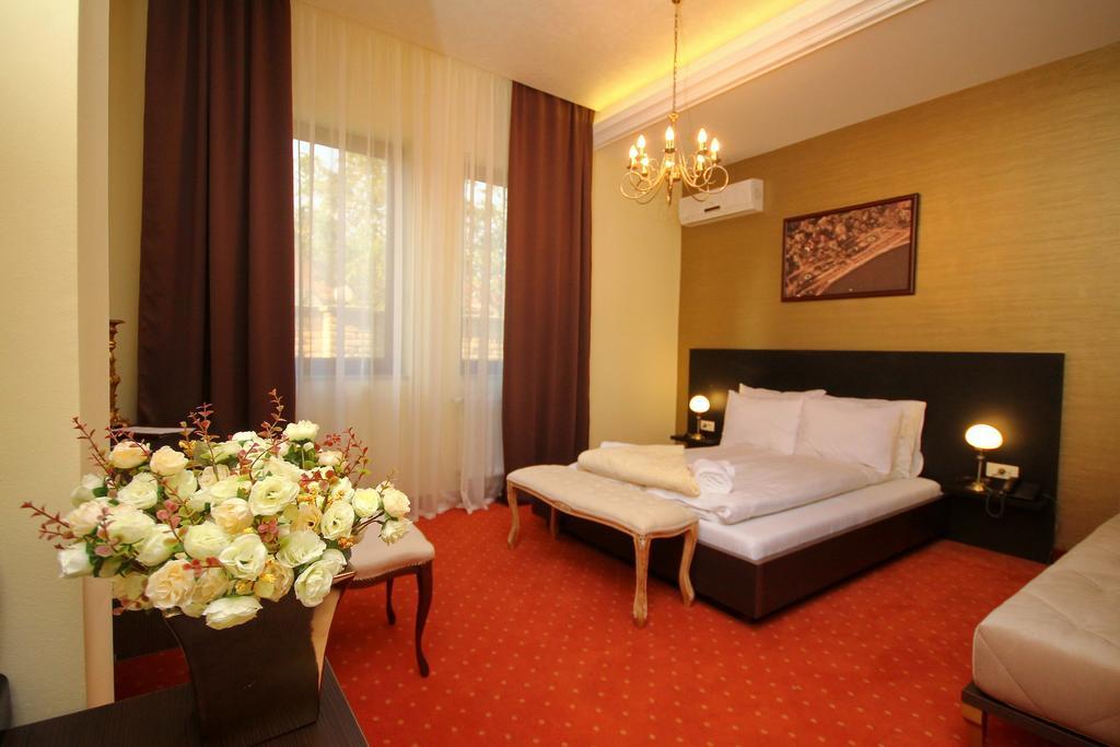 Vila Palic Hotel Luaran gambar