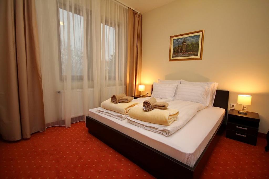 Vila Palic Hotel Luaran gambar